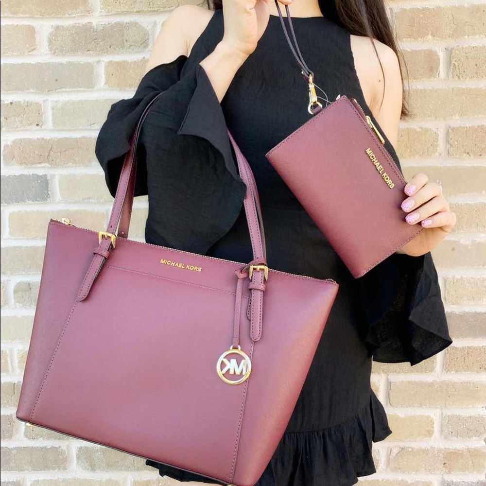 Gaby’sBags👜💕-SET Michael Kors Tote &Wristlet - Picture 1 of 7